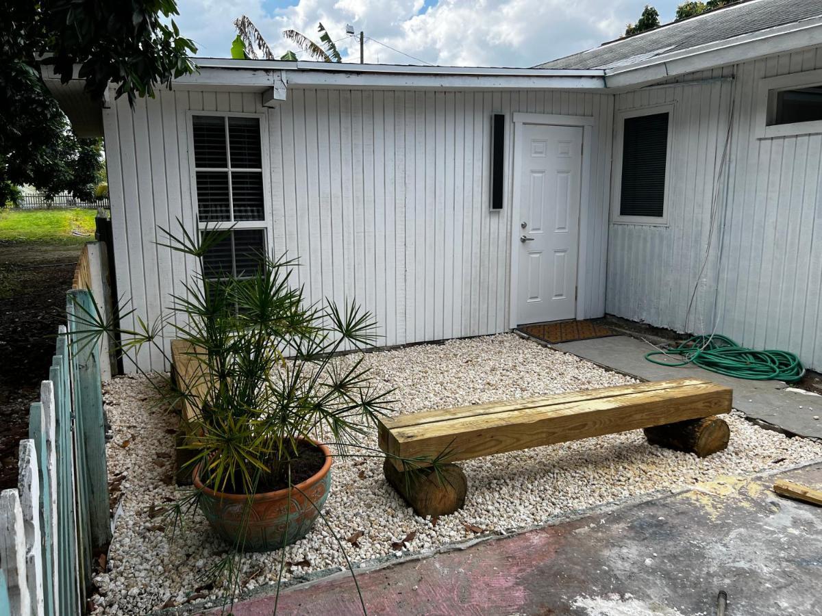 Maria'S Farm House 霍姆斯戴德 外观 照片